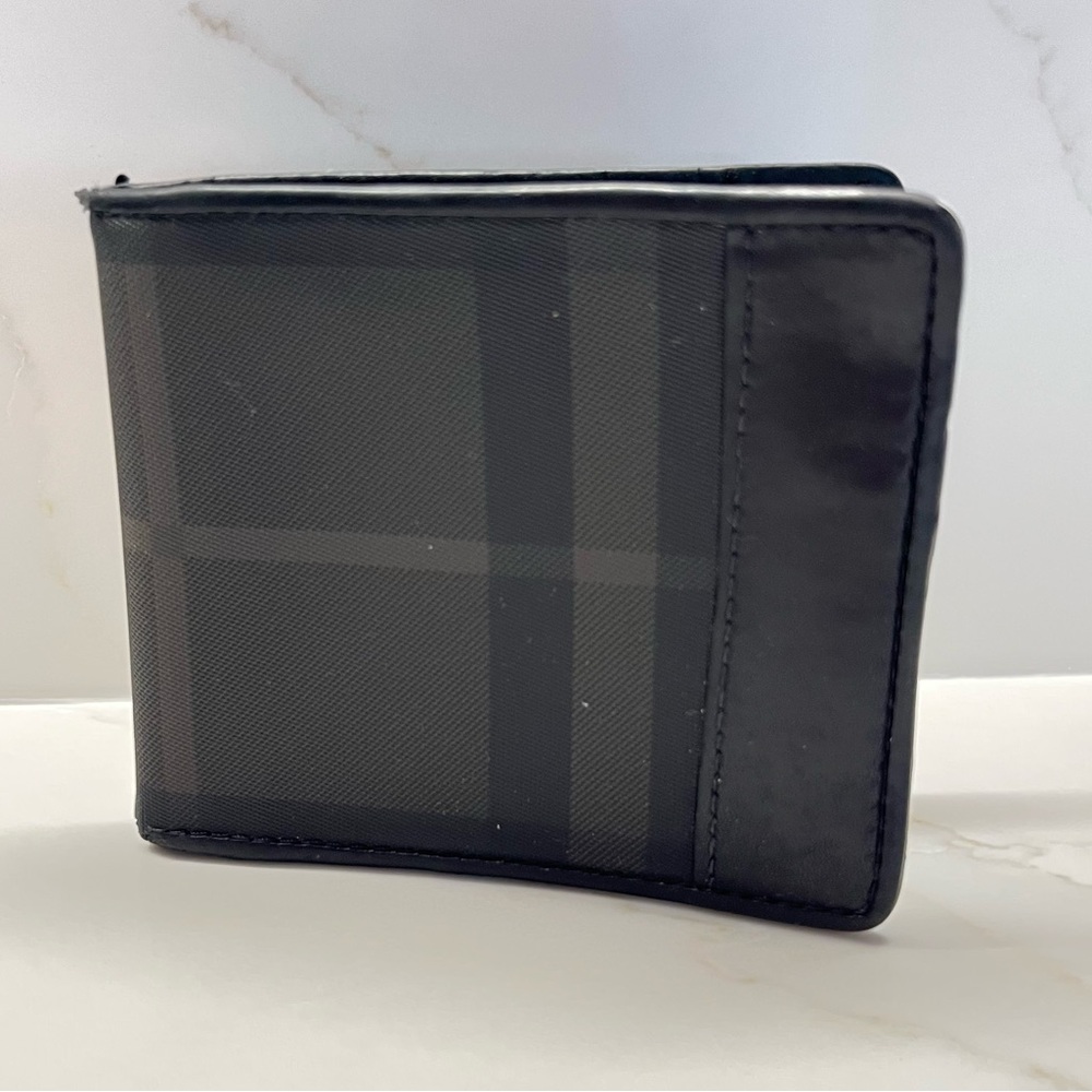 Men's Burberry Wallet